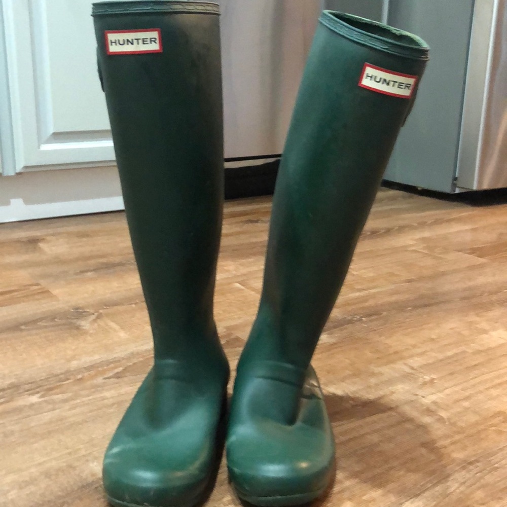 Tall hunter boots